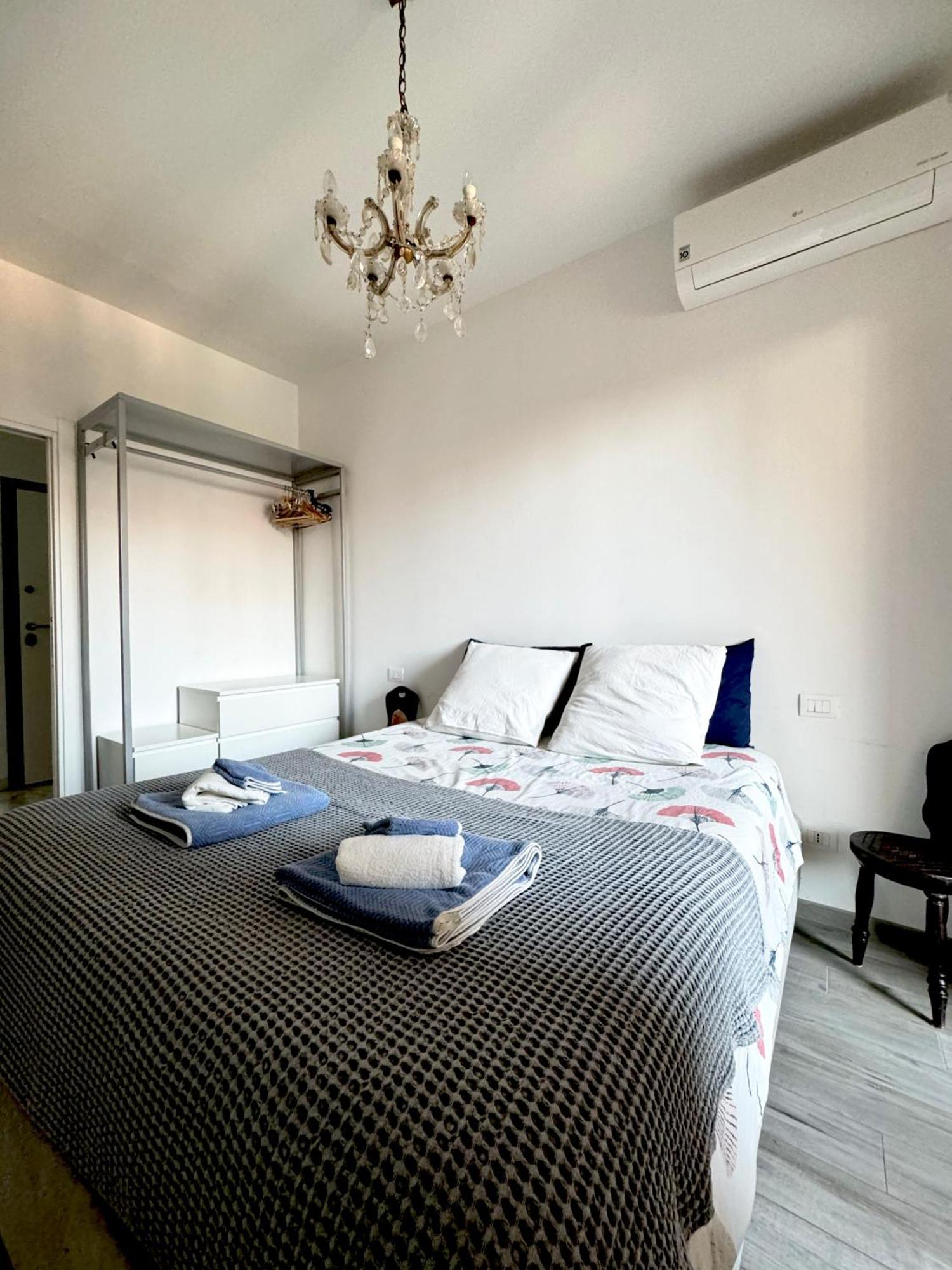 Home Stay And Relax In Milánó Kültér fotó