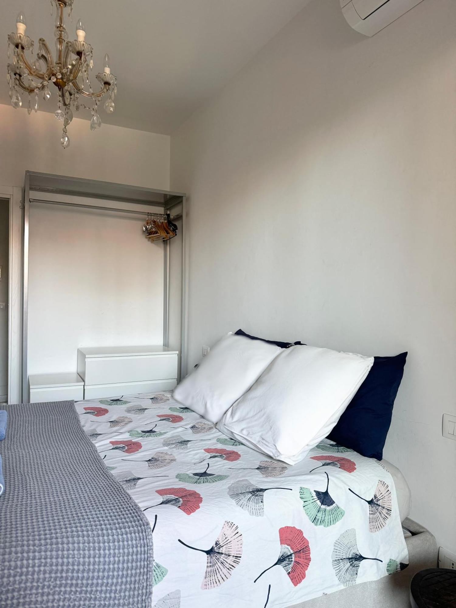 Home Stay And Relax In Milánó Kültér fotó